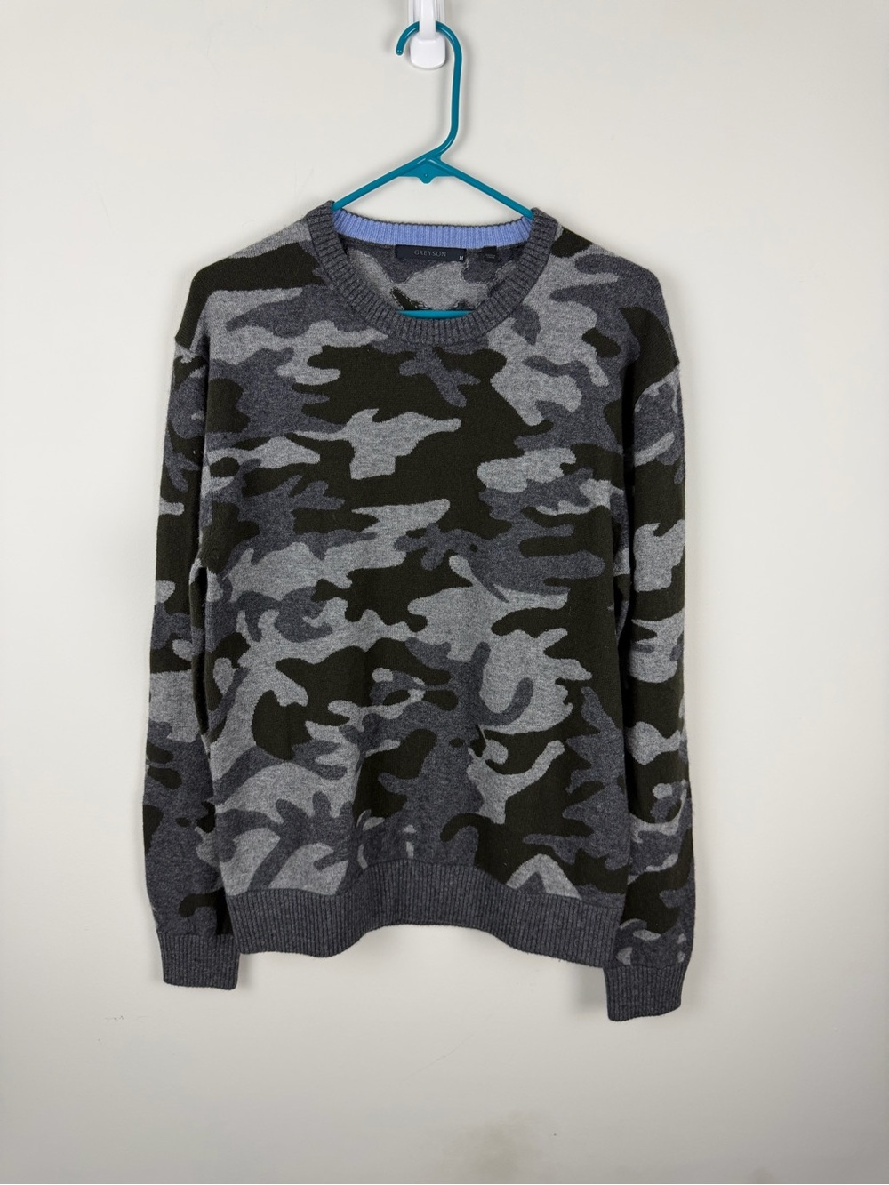 Greyson Men's Gray & Olive Camo Crewneck Sweater